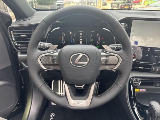 Lexus NX 450h+ AWD F Sport Line | 06-10141018 Voor meer informatie ActivLease financial lease
