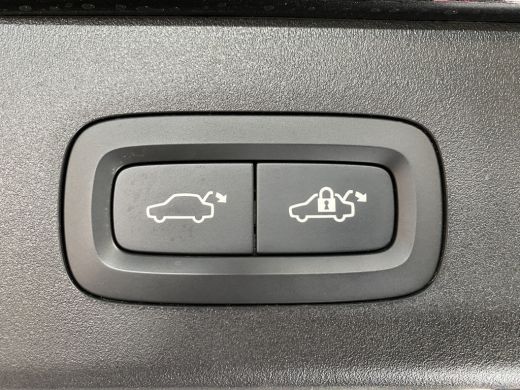 Lynk & Co 01 1.5 360 Camera I 6,6 KW LADEN I NL AUTO Schuifkanteldak I Stoelverwarming ActivLease financial lease