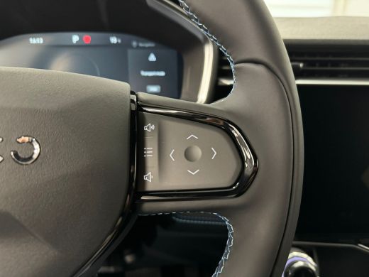 Lynk & Co 01 1.5 | Achterbank in delen neerklapbaar | Apple Carplay/Android Auto|telefoonintegratie premium | ... ActivLease financial lease