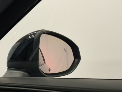 Lynk & Co 01 1.5 | Achterbank in delen neerklapbaar | Apple Carplay/Android Auto|telefoonintegratie premium | ... ActivLease financial lease