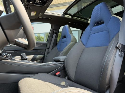 Lynk & Co 01 1.5 Aut. Hybrid | Nederlandse Auto | Panorama | Navi | Camera  | Apple Carplay | ActivLease financial lease