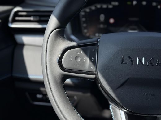 Lynk & Co 01 1.5 Aut. Hybrid | Panorama | Navi | Camera  | Apple Carplay | ActivLease financial lease