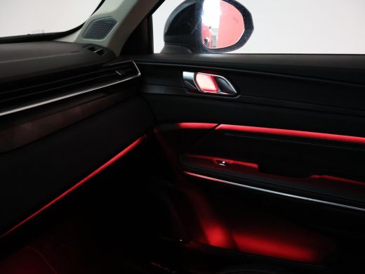 Lynk & Co 01 1.5 HYBRID 261 PK AUT. + PANORAMA | 360 CAMERA | SFEERVERLICHTING | ADAPTIVE CRUISE | FULL LED ActivLease financial lease