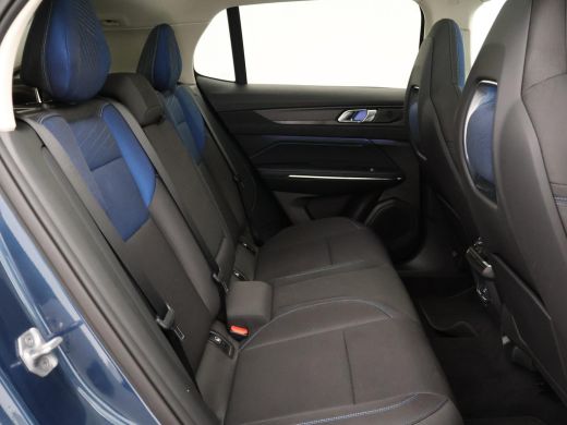 Lynk & Co 01 1.5 HYBRID 261 PK AUT. + PANORAMA | 360 CAMERA | SFEERVERLICHTING | ADAPTIVE CRUISE | FULL LED ActivLease financial lease