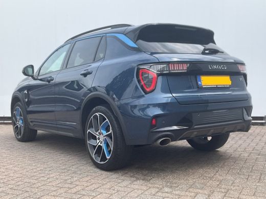 Lynk & Co 01 1.5 PHEV 262pk 360°Cam Carplay Pano.dak Stoelverw. Incl BTW Plug-in ActivLease financial lease