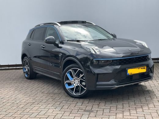 Lynk & Co 01 1.5 PHEV 262pk 360°Cam Carplay Pano.dak Stoelverw. Incl BTW Plug-in ActivLease financial lease