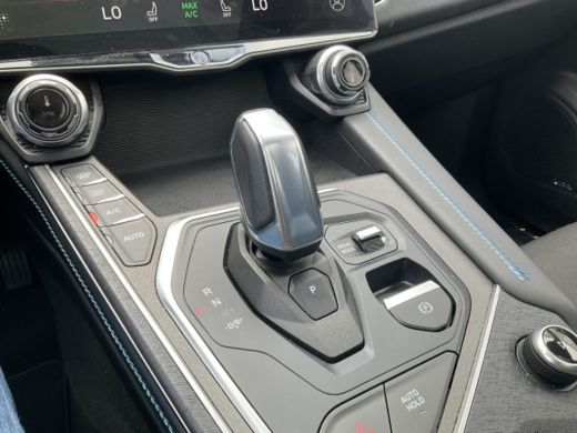 Lynk & Co 01 1.5 PHEV 262pk 360°Cam Carplay Pano.dak Stoelverw. Incl BTW Plug-in ActivLease financial lease