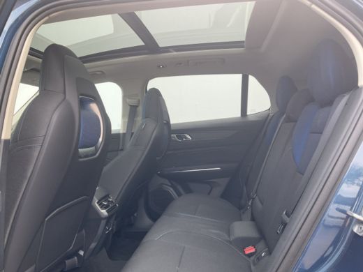 Lynk & Co 01 1.5 Plug-in 262PK Carplay Panoramadak 360° camera Stoelverw. PHEV ActivLease financial lease