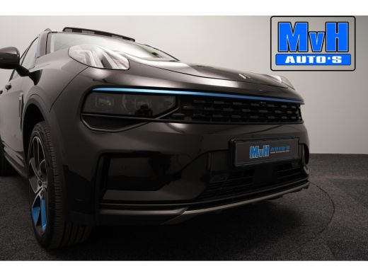 Lynk & Co 01 1.5 Plug-in Hybride|262PK|LUXE|360°CAM|PANO|NAP ActivLease financial lease
