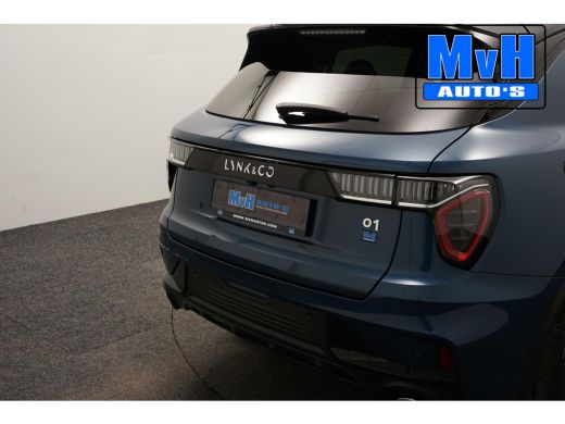 Lynk & Co 01 1.5 Plug-in Hybride|FULL BLACK XXL|360°CAM|PANO|NAP ActivLease financial lease