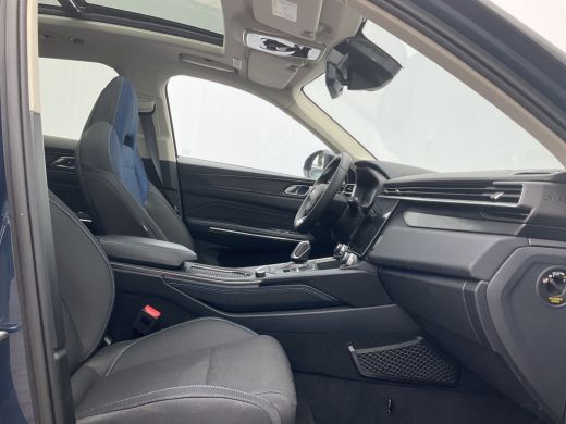 Lynk & Co 01 1.5PHEV 262PK Adapt.Cruise 360° Cam Carplay Plug-in Stoelverw Vol opties! ActivLease financial lease