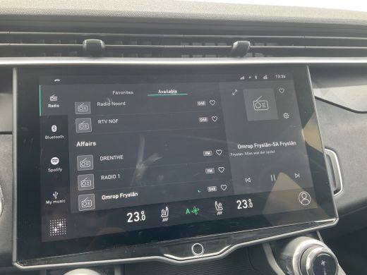 Lynk & Co 01 1.5PHEV 262PK Adapt.Cruise 360° Cam Carplay Plug-in Stoelverw Vol opties! ActivLease financial lease
