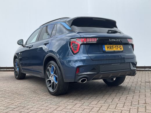 Lynk & Co 01 1.5PHEV 262PK Adapt.Cruise 360° Cam Carplay Plug-in Stoelverw Vol opties! ActivLease financial lease