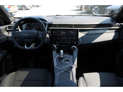 Lynk & Co 01 | Stoel + Stuurwielverwarming | Zwarte hemelbekleding | Adaptieve cruise control | BLIS | Panoram... ActivLease financial lease