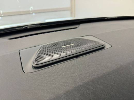 Lynk & Co 02 More 66 kWh | 22 kW lader | Afwijkende dakkleur | Audio installatie high end ActivLease financial lease