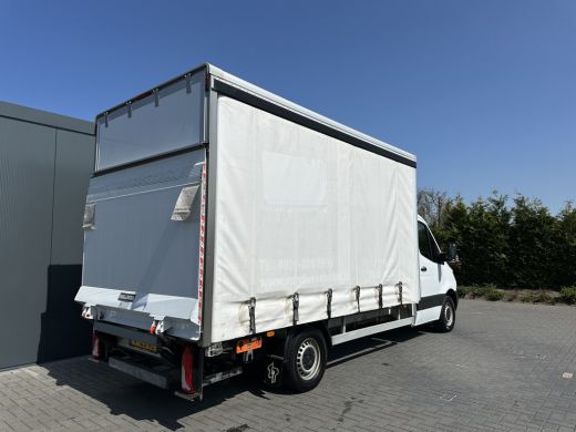 Mercedes-Benz Sprinter 314 CDI 143 PK AUTOMAAT / BAKWAGEN / SCHUIFZEIL / DHOLLANDIA LAADKLEP / AIRCO / MEUBELBAK ActivLease financial lease