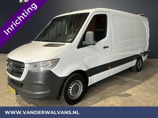 Mercedes-Benz Sprinter 319 CDI 191pk 3.0L V6 L2H1 3500kg Trekhaak Inrichting Euro6 Airco | Omvormer | Camera | Apple Car... ActivLease financial lease