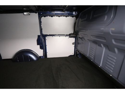 Mercedes-Benz Vito 114 CDI Lang Automaat Airco Camera Cruise Trekhaak 18"LMV Navigatie 2xSchuifdeur 3 Persoons ActivLease financial lease
