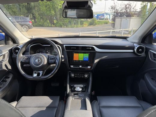 MG ZS-EV Aut. EV Luxury 45kWh | Panorama | Navi | Camera | ActivLease financial lease