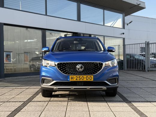 MG ZS-EV Aut. EV Luxury 45kWh | Panorama | Navi | Camera | ActivLease financial lease