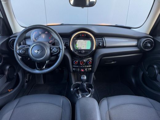 Mini Cooper 1.5 136pk Business Edition | Led | Climate | Carplay | Navigatie | 16" Lichtmetaal | Cruisecontro... ActivLease financial lease