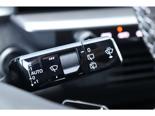 Opel Grandland 1.2 HYBRID 145PK GS AUTOMAAT | Draadloze telefoonlader (Inductie) | Elektronische klimaatregeling... ActivLease financial lease