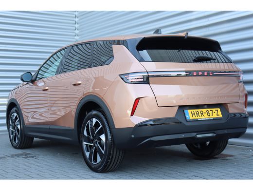 Opel Grandland 1.2 HYBRID 145PK GS AUTOMAAT | Draadloze telefoonlader (Inductie) | Elektronische klimaatregeling... ActivLease financial lease