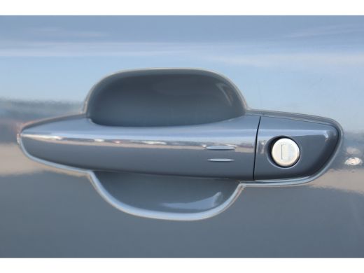 Peugeot 2008 1.2 PURETECH 130PK GT PACK AUTOMAAT / NAVI / LEDER / CLIMA / LED / PDC / 17" LMV / KEYLESS / ALCA... ActivLease financial lease