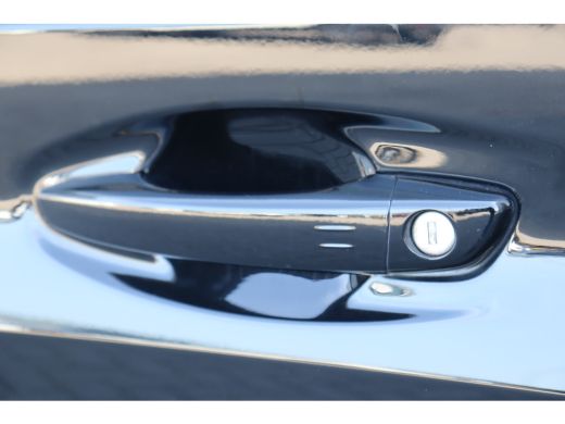 Peugeot 208 1.2 PURETECH 100PK ALLURE PACK AUTOMAAT / NAVI / LEDER / CLIMA / FULL-LED / CAMERA / 16" LMV / KE... ActivLease financial lease