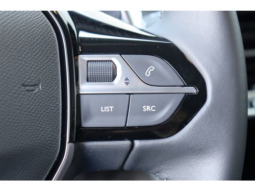 Peugeot 208 1.2 PURETECH 100PK ALLURE PACK AUTOMAAT / NAVI / LEDER / CLIMA / FULL-LED / CAMERA / 16" LMV / KE... ActivLease financial lease