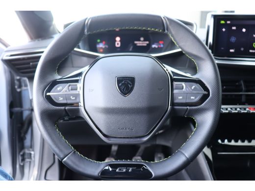 Peugeot 208 1.2 PURETECH 100PK GT PACK / NAVI / LEDER / CLIMA / PDC / 17" LMV / CAMERA / KEYLESS / ADAPT. CRU... ActivLease financial lease
