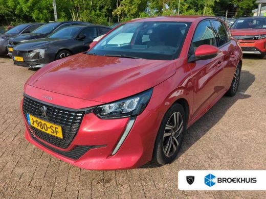 Peugeot 208 1.2 PureTech Allure | Navigatie | 3D Instrumentenpaneel | Apple carplay | Getinte ramen | 72.000km | Peugeot 208 1.2 PureTech Allure | Navigatie | 3D Instrumentenpaneel | Apple carplay | Getinte ramen | 72.000km |