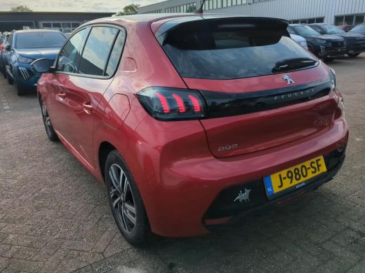 Peugeot 208 1.2 PureTech Allure | Navigatie | 3D Instrumentenpaneel | Apple carplay | Getinte ramen | 72.000km | ActivLease financial lease