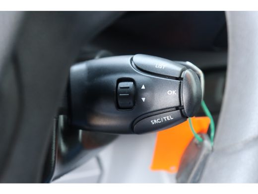 Peugeot Expert 1.5 BLUEHDI 100PK COMPACT PREMIUM / AIRCO / LED / PDC / TREKHAAK / BLUETOOTH / CRUISECONTROL / 1E... ActivLease financial lease
