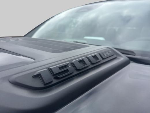 RAM 1500 Laramie Hurricane, BPM VRIJ | Incl. Tonneau cover |Panoramadak | Bijrijders scherm|  Adaptieve Cr... ActivLease financial lease