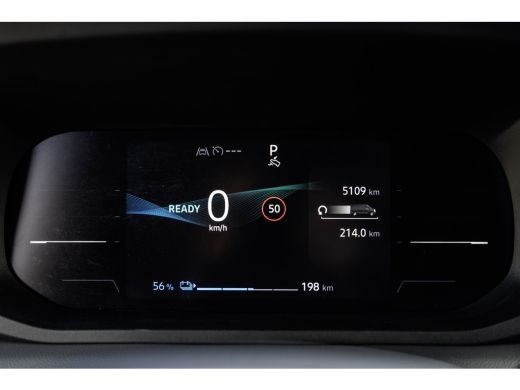 Renault Master T35 L2H2 | Red Edition | 87 kWh | LED | Camera | CarPlay | Navi | Cruise | Airco | PDC ActivLease financial lease