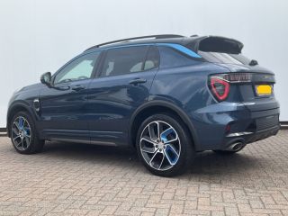 Lynk & Co 01 1.5 PHEV 262pk 360°Cam Carplay Pano.dak Stoelverw. Incl BTW Plug-in