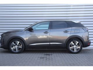Peugeot 3008 1.6 HYBRID 225PK ALLURE PACK AUTOMAAT / NAVI / LEDER / CLIMA / PDC / 18" LMV / CAMERA / KEYLESS /...