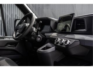 Renault Master T35 L2H2 | Red Edition | 87 kWh | LED | Camera | CarPlay | Navi | Cruise | Airco | PDC