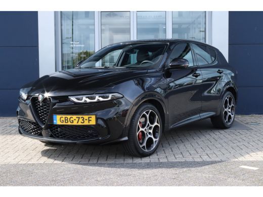 Alfa Romeo Tonale 1.5T Hybrid Veloce | Adaptieve Cruise | 360' Camera | Stoelventilatie | Adaptieve Demping | Elekt... Alfa Romeo Tonale 1.5T Hybrid Veloce | Adaptieve Cruise | 360' Camera | Stoelventilatie | Adaptieve Demping | Elekt...