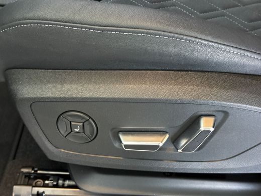 Audi Q6 e-tron S edition quattro 388Pk 100 kWh / | Stoelverwarming voor en achter / Sportstoelen plus voorin / 3... ActivLease financial lease