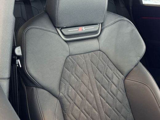 Audi Q6 e-tron S edition quattro 388Pk 100 kWh / | Stoelverwarming voor en achter / Sportstoelen plus voorin / 3... ActivLease financial lease