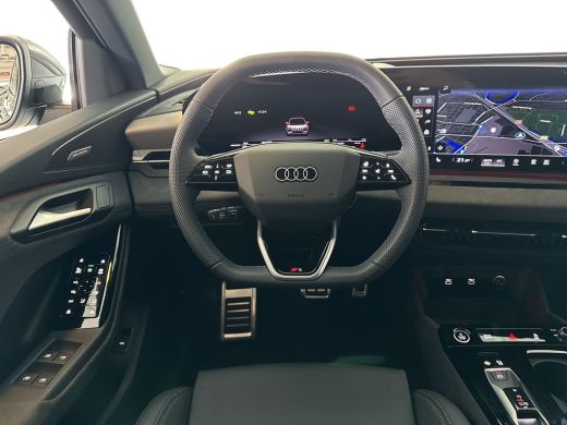 Audi Q6 e-tron S edition quattro 388Pk 100 kWh / | Stoelverwarming voor en achter / Sportstoelen plus voorin / 3... ActivLease financial lease