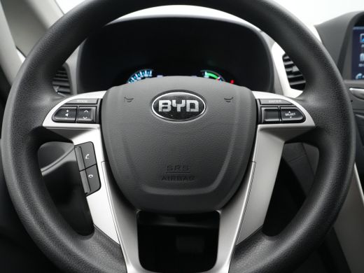BYD ETP3 136pk 45 kWh Navigatie Camera Lm Velgen Leder Wordt verwacht week 27 ActivLease financial lease