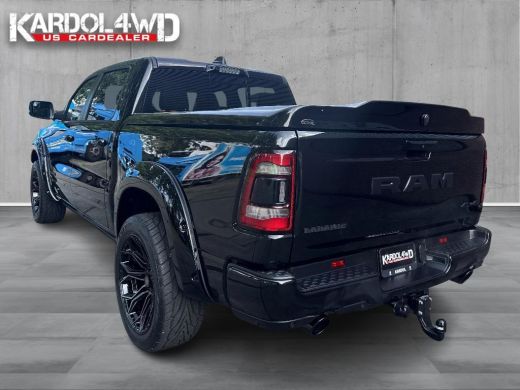 Dodge Ram 1500 1500 5.7 V8 4x4 Crew Cab Laramie | GEHEEL RIJKLAAR!!! | Model24 BPM VRIJ!| Elektr. treeplanken | ... ActivLease financial lease