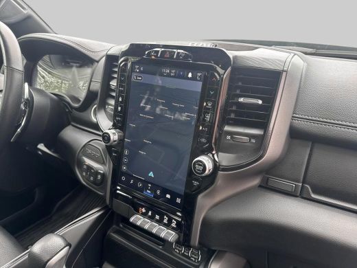 Dodge Ram 1500 1500 5.7 V8 4x4 Crew Cab Laramie GT | Virtual cockpit | Panoramadak | Trekhaak 13-polig | LPG | B... ActivLease financial lease
