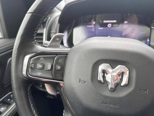 Dodge Ram 1500 1500 5.7 V8 4x4 Crew Cab Laramie GT | Virtual cockpit | Panoramadak | Trekhaak 13-polig | LPG | B... ActivLease financial lease