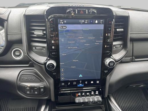 Dodge Ram 1500 1500 5.7 V8 4x4 Crew Cab Laramie GT | Virtual cockpit | Panoramadak | Trekhaak 13-polig | LPG | B... ActivLease financial lease
