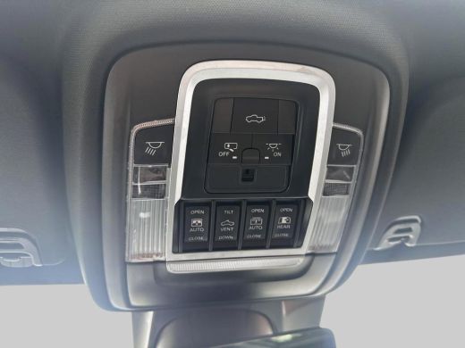 Dodge Ram 1500 1500 5.7 V8 4x4 Crew Cab Laramie GT | Virtual cockpit | Panoramadak | Trekhaak 13-polig | LPG | B... ActivLease financial lease