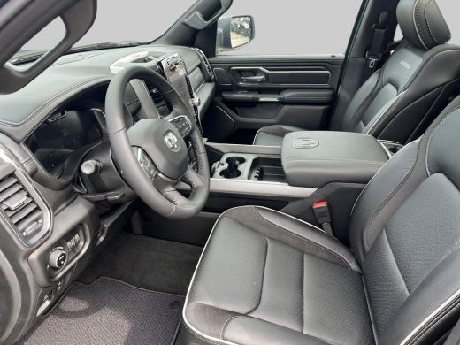 Dodge Ram 1500 1500 5.7 V8 4x4 Crew Cab Laramie | Model24 | Adaptieve cruise control | Incl Undercover| 360gr ca... ActivLease financial lease